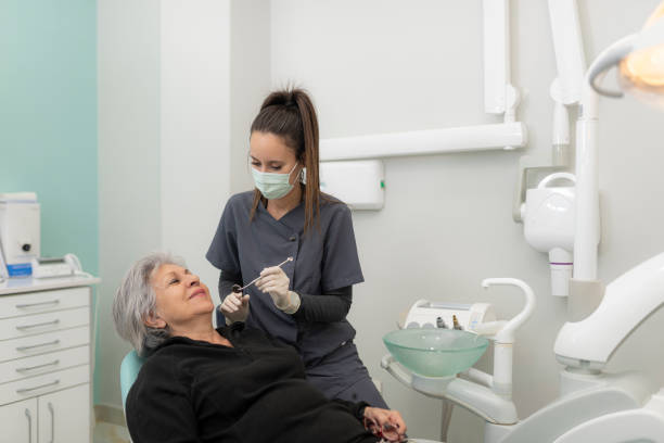 Best Emergency Treatment for Toothache in Mahomet, IL